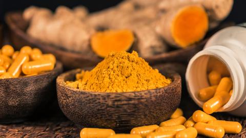 utilizzo della curcuma in farmacia